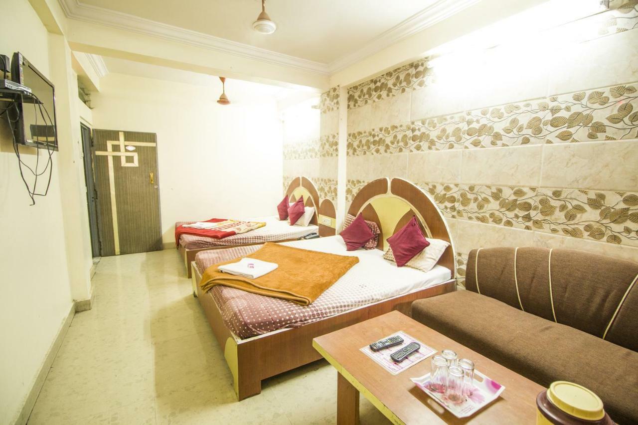 Hotel Gujarat Palace Ujaim Exterior foto